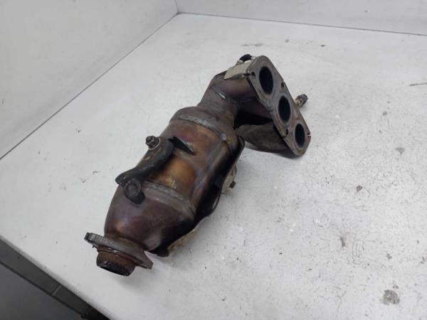 CATALYSEUR 1.0 CITROEN C1/ PEUGEOT 107/ TOYOTA AYGO - Vue 2